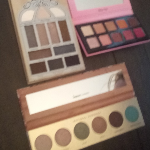Makeup bundle - Picture 3 of 8